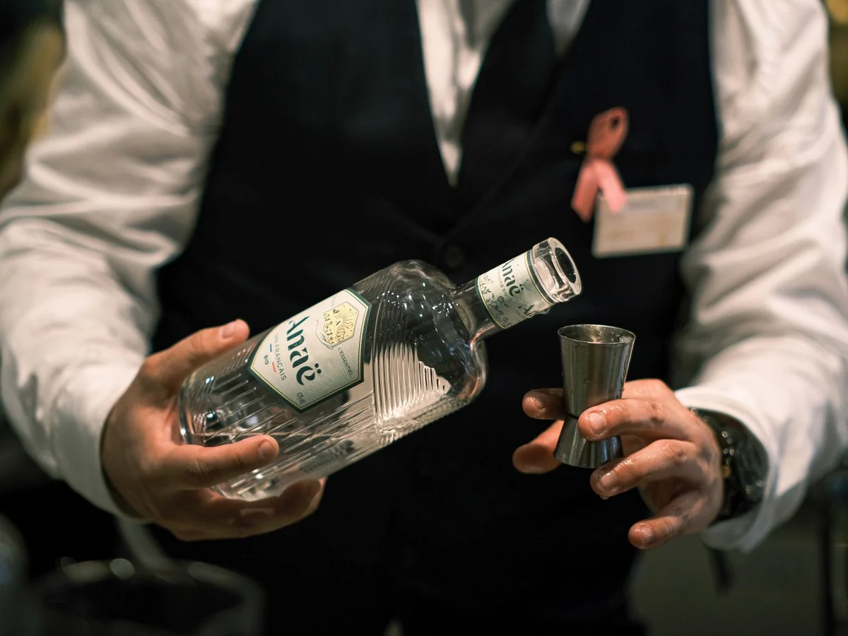 Bartending course Halifax — Serve Right certification and responsible alcohol service training